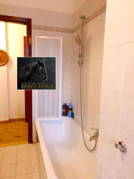 Ferienwohnung Bravo Horse Florenz Exterior foto